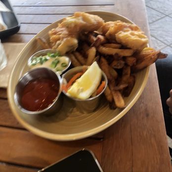 Monkeypod Kitchen by Merriman - Fresh Fish & Chips - New American Near Me - Kihei, Hawaii