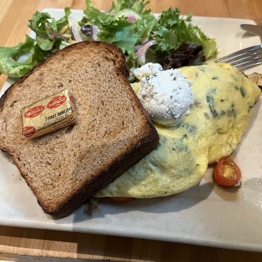 Goat Cheese Omelette (veg)