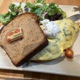 Goat Cheese Omelette (veg) Goat Cheese Omelette (veg)