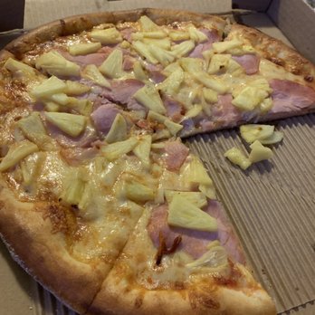 Pagliacci Pizza - Hawaiian pizza - Pizza Near Me - Kirkland, Washington