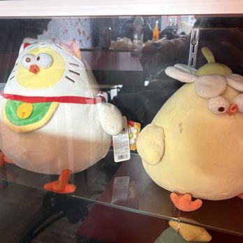 Pecking House - Cute decor - Chicken Shop Near Me - New York, New York