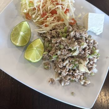 Encanta Latin Grill - Salon - Nicaraguan Near Me - Torrance, California