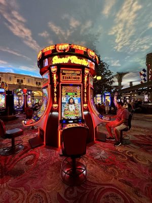 Le Cabaret Lounge by null