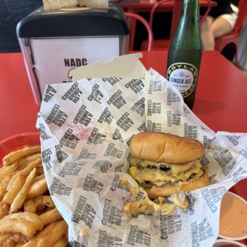 NADC Burger - Burger and fries - Burgers Near Me - New York, New York NADC Burger - Burger and fries - Burgers Near Me - New York, New York