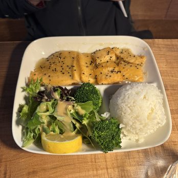 ゆぜん Yuzen Japanese Cuisine | Mercer Island WA