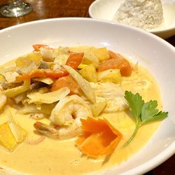 Peppermint Thai Cuisine - Mango Curry