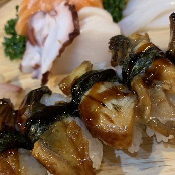 Akino - Sushi Bars Near Me - Elmhurst, New York