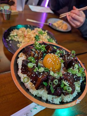 Steamy Piggy Point Loma by null