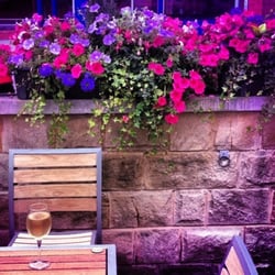 The Three Hulats - Gorgeous outside courtyard