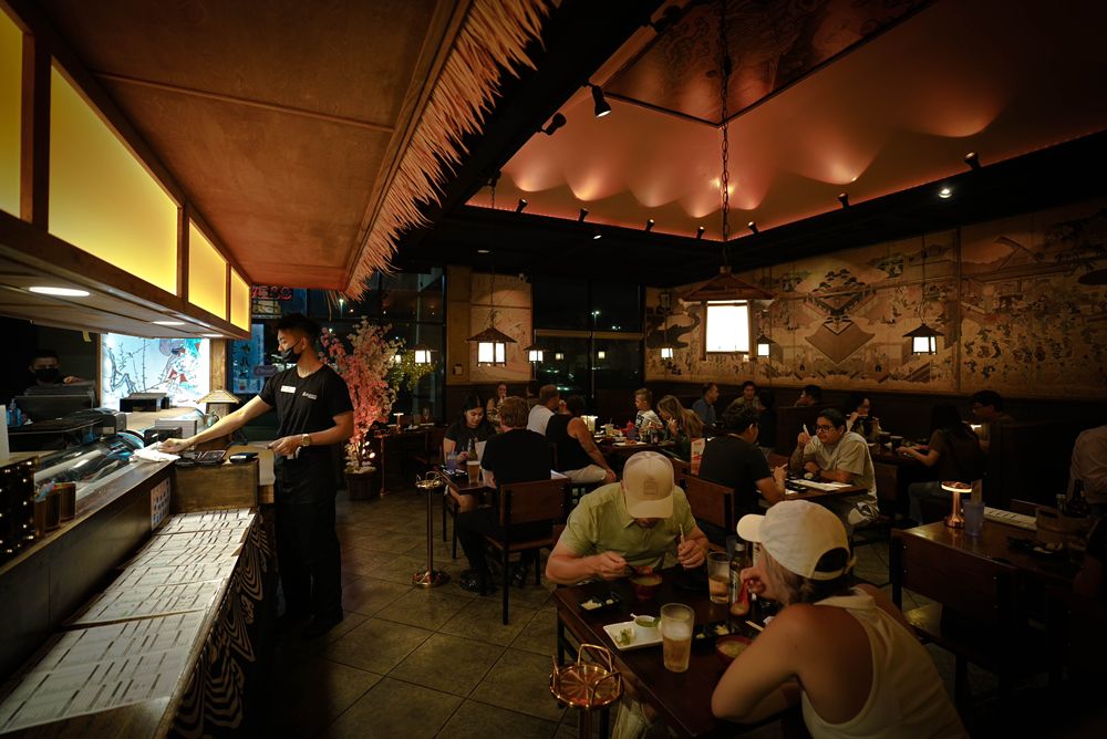 Food from EAT'S SUSHI