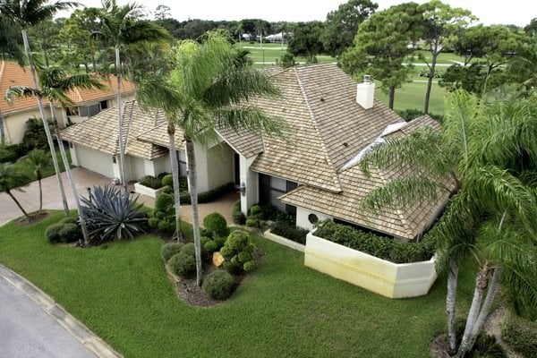 Slide of Regency Roofing Shakemasters