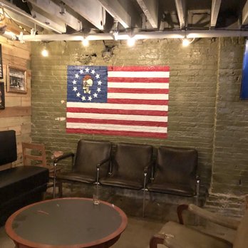 Growler's Tavern - Lounge - Sports Bars Near Me - Wilmington, North Carolina