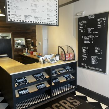 BRGRS - Register - Burgers Near Me - Huntington, New York