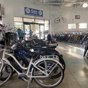 Snider's Locksmith - Keys & Locksmiths Near Me - Bakersfield, California