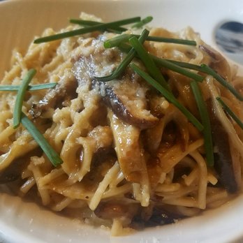 Yard House - shiitake garlic noodles - New American Near Me - Brea, California