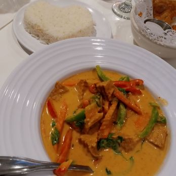 Chaba Thai Restaurant - Tofu Panang Curry with rice - Thai Near Me - Linwood, New Jersey