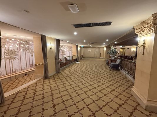 The Fort Garry Hotel, Spa and Conference Centre by null