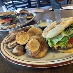Round Butte Inn