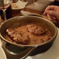 Mardal - Pfännchen mit Cassissauce
