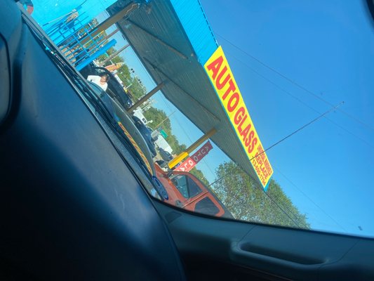 Universal Windshield Replace