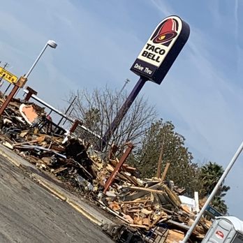 Taco Bell - Oh no! Fire? - Fast Food Near Me - Kettleman City, California Taco Bell - Oh no! Fire? - Fast Food Near Me - Kettleman City, California