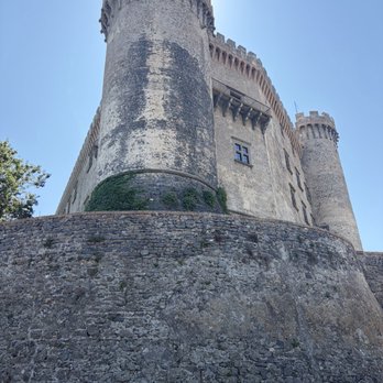 Castello Odescalchi - Upon entering - Castles Near Me - Bracciano, RM