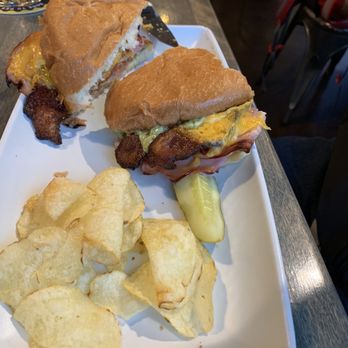 Midnight Sun Brewing Company - Yummy Sandwich - Breweries Near Me - Anchorage, Alaska Midnight Sun Brewing Company - Yummy Sandwich - Breweries Near Me - Anchorage, Alaska