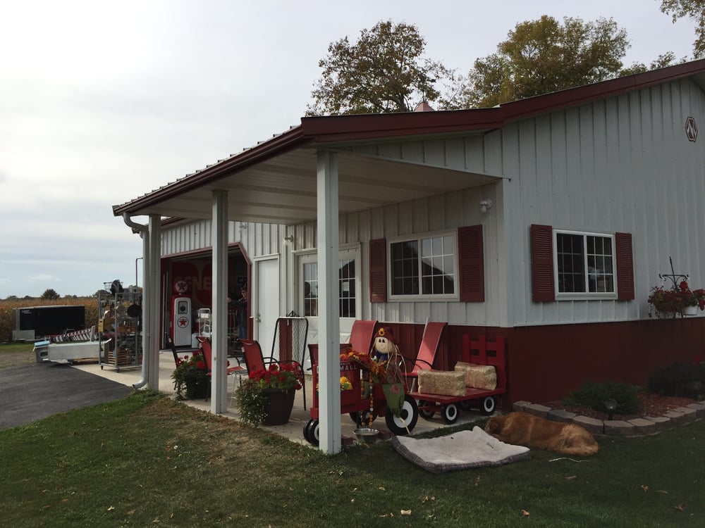 ELLE’S ANTIQUES Updated October 2024 27685 County Hwy 35, Underwood