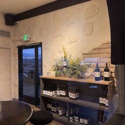 Waters Edge Winery Havasu