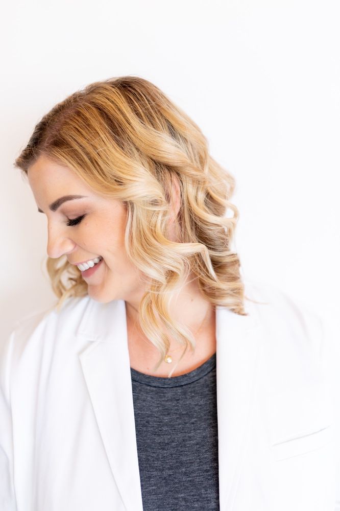 Jodi Snowden & Co. Logo