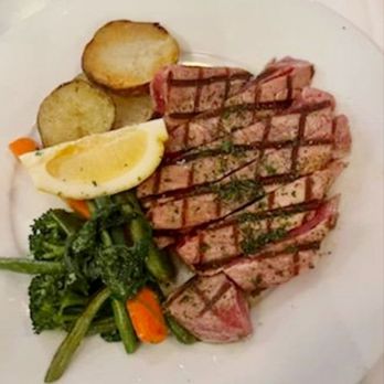 La Perla Di Pompano - Tuna - Italian Near Me - Pompano Beach, Florida