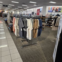 Kohl's - Men's area