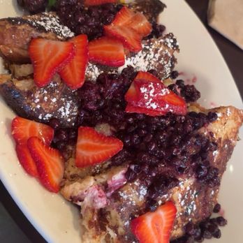 Simple Simon's Bakery & Bistro - The French toast with berries - Bakeries Near Me - Riverside, California
