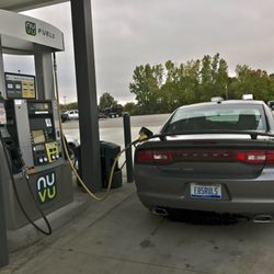 Nuvu Fuels - Filling up with E85 for less than $1/gallon