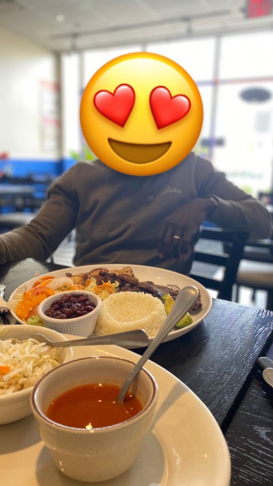 EL NUEVO USULUTAN RESTAURANT Updated November 2024 35 Photos & 12