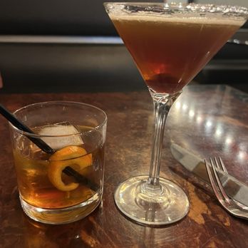 The Edison Grill - Bars Near Me - Harwinton, Connecticut