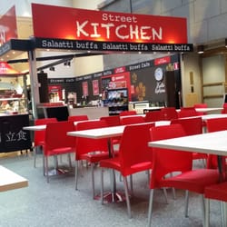 Street Kitchen - Sitting area