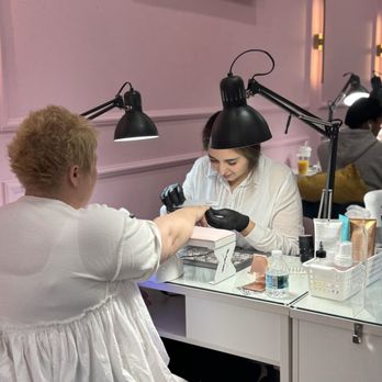 Luxy Nails and Beauty - Cosmetics & Beauty Supply Near Me - Orlando, Florida