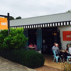 Josh's Cafe - Cafe frontage.