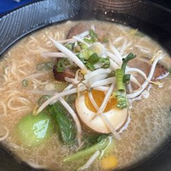 Ramen Belly - Tonkotsu ramen with melt in your mouth brisket