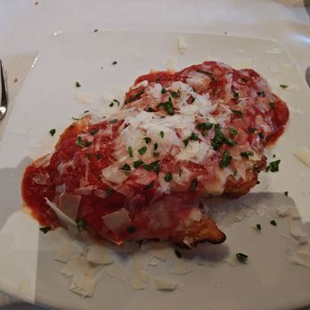 Arlecchino Ristorante - Chicken parmigiana - Italian Near Me - McMurray, Pennsylvania Arlecchino Ristorante - Chicken parmigiana - Italian Near Me - McMurray, Pennsylvania