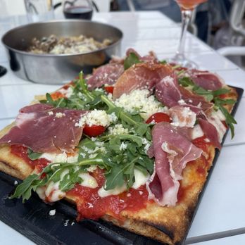 Tetto - Pizze Prosciutto - Pizza Near Me - Chicago, Illinois