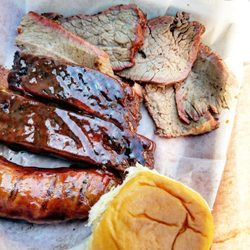 Casas De Humo Barbecue & Catering