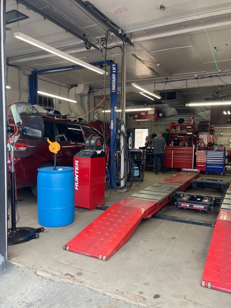 PETE’S AUTO REPAIR Updated September 2024 2006 N Meade St, Appleton