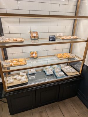 Keefer Court Bakery & Desserts by null
