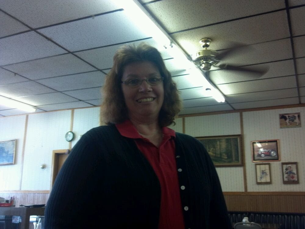 VILLAGE CAFE Updated April 2024 115 W Main St, Capron, Illinois