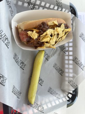 Ellie's Hot Dogs & Ice Cream by null