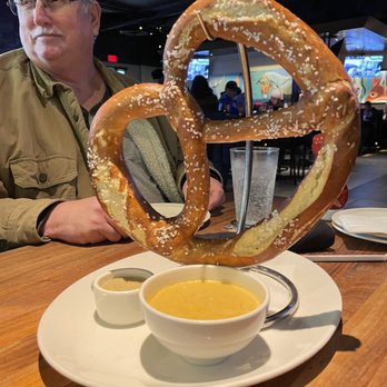 Yard House - Jumbo Jumbo Bavarian Pretzel with beer cheese and spicy mustard - New American Near Me - Sacramento, California