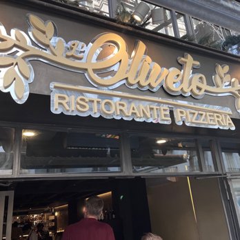 L'Oliveto - Sign outside - Italian Near Me - Paris, 75 L'Oliveto - Sign outside - Italian Near Me - Paris, 75