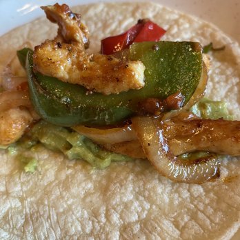 El Paraiso Mexican Grill - Building a fajita. - Mexican Near Me - Everett, Washington El Paraiso Mexican Grill - Building a fajita. - Mexican Near Me - Everett, Washington